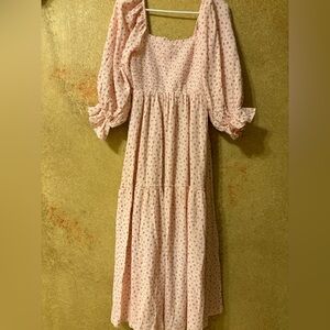 Pink Lily Floral Maxi Dress size small